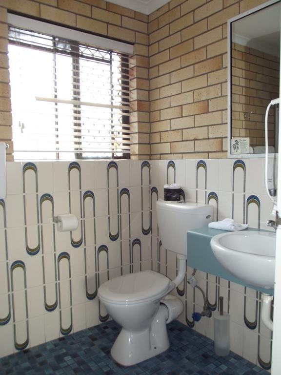 טוומבה Bridge Street Motor Inn מראה חיצוני תמונה